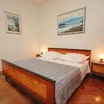 Apartamento By The Sea Kali, Ugljan - 8503 *